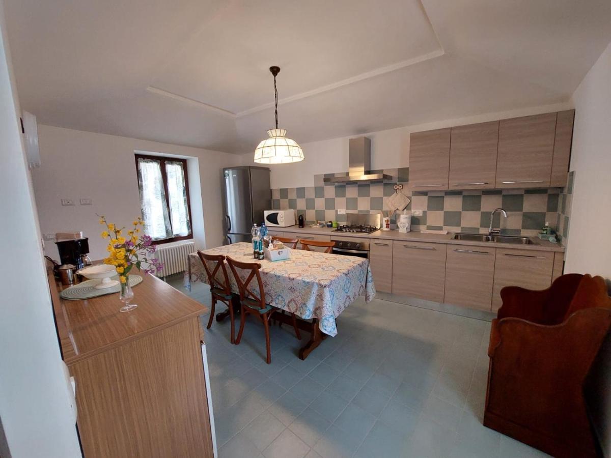 Casa Sassello - Appartamento Menta Dumenza Εξωτερικό φωτογραφία