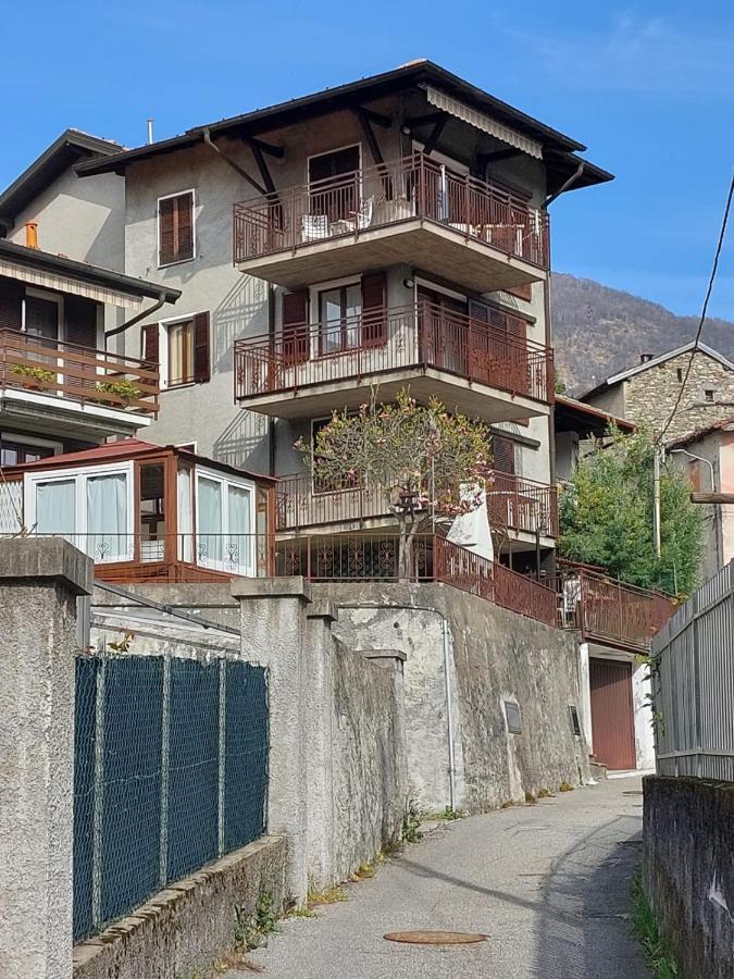 Casa Sassello - Appartamento Menta Dumenza Εξωτερικό φωτογραφία